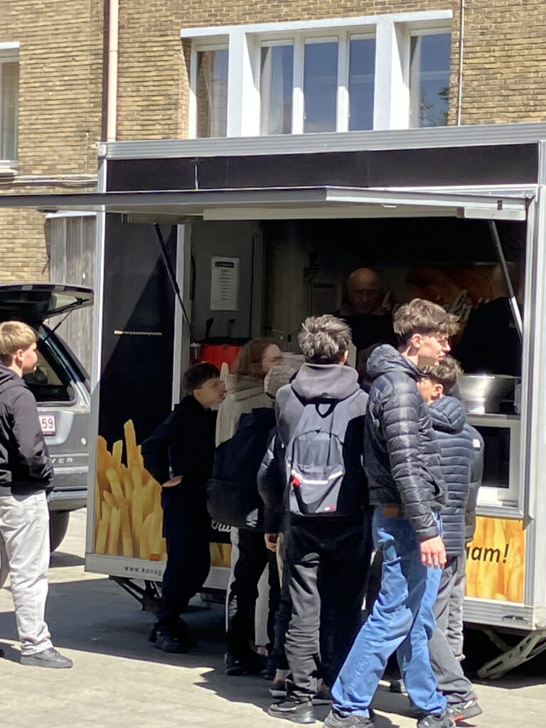 Lekkere frietjes smullen!